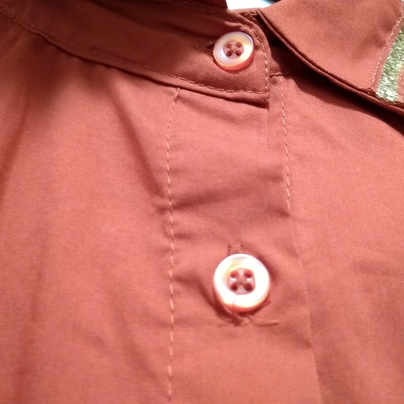 Bold & Gold Detailed, Burnt Orange Button Down Top - Picture 13 of 15